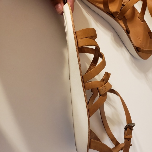 New olukai po'iu sandal - Picture 5 of 5